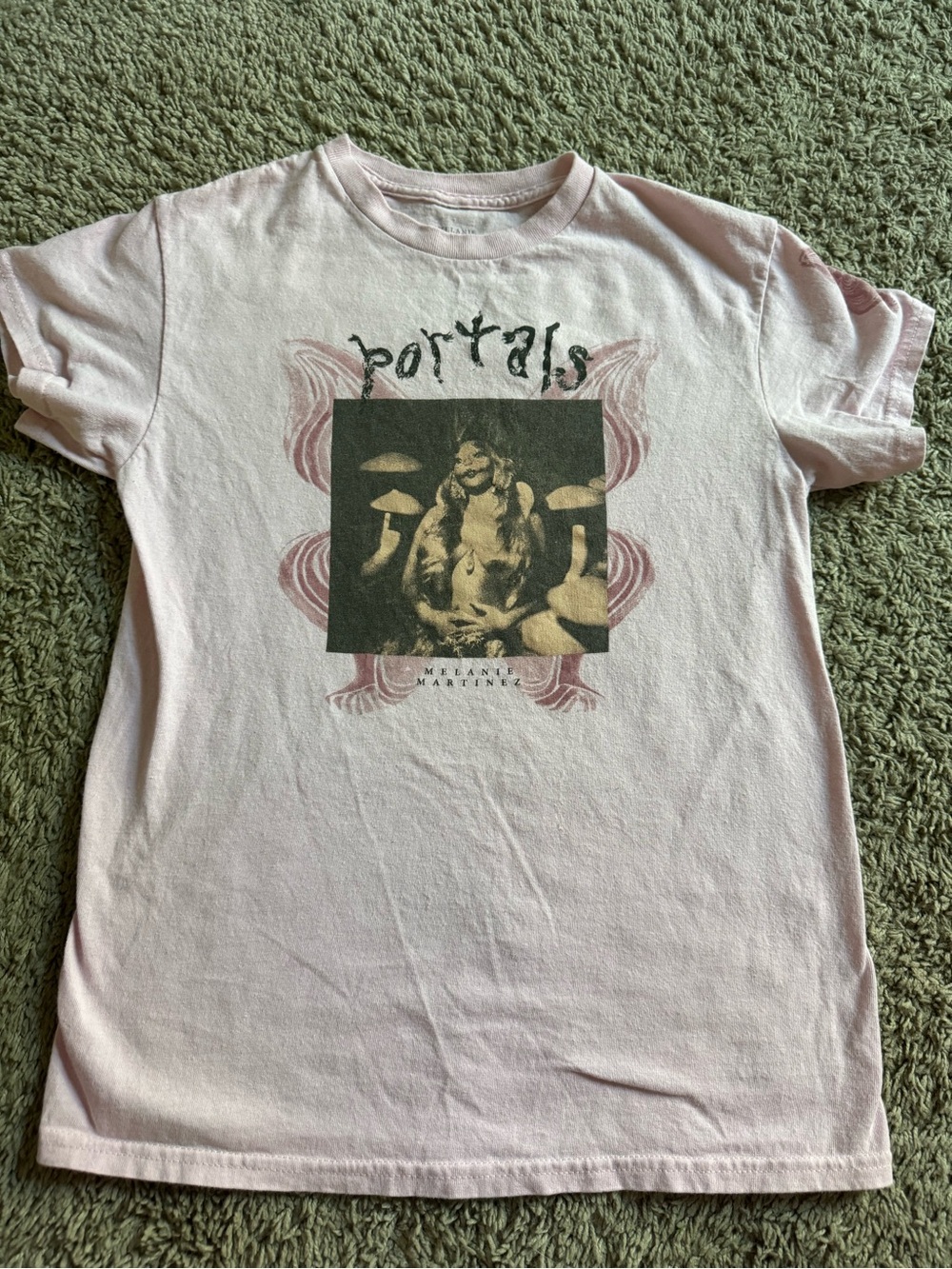 Melanie Martinez portal tee